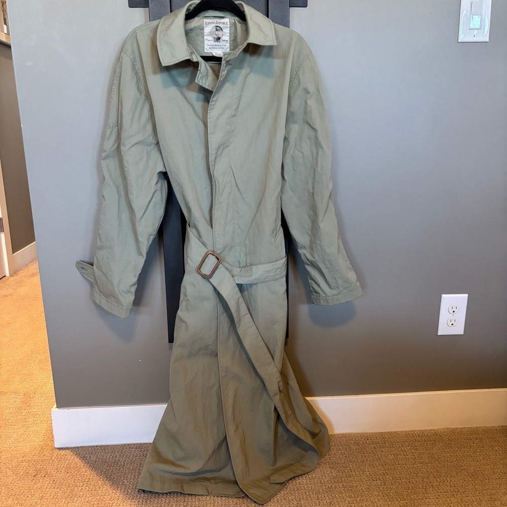 Vintage Banana Republic Men’s Green Trench Raincoat - size S​